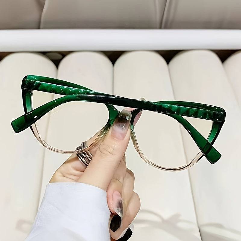 Retro-Gradienten-Computerbrille für Frauen mit großen Katzenaugen: Stilvoller Eyecatcher für fashionbewusste Damen!