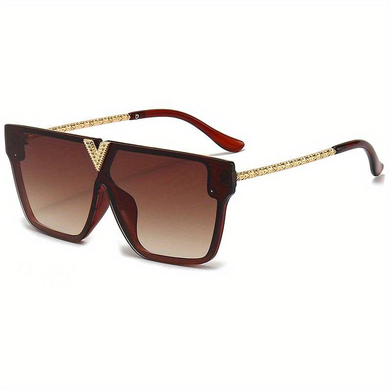 Vintage Metall Sonnenbrille in V-Form für stilbewusste Frauen.