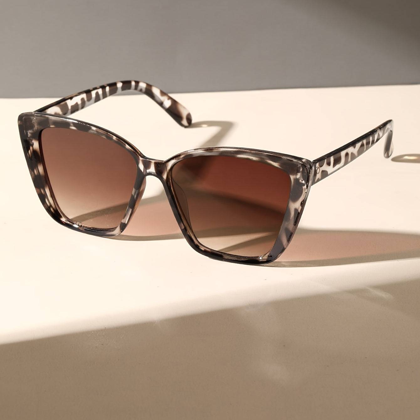 Große Oversized Cat Eye Sonnenbrille - Klassisch & Trendy!