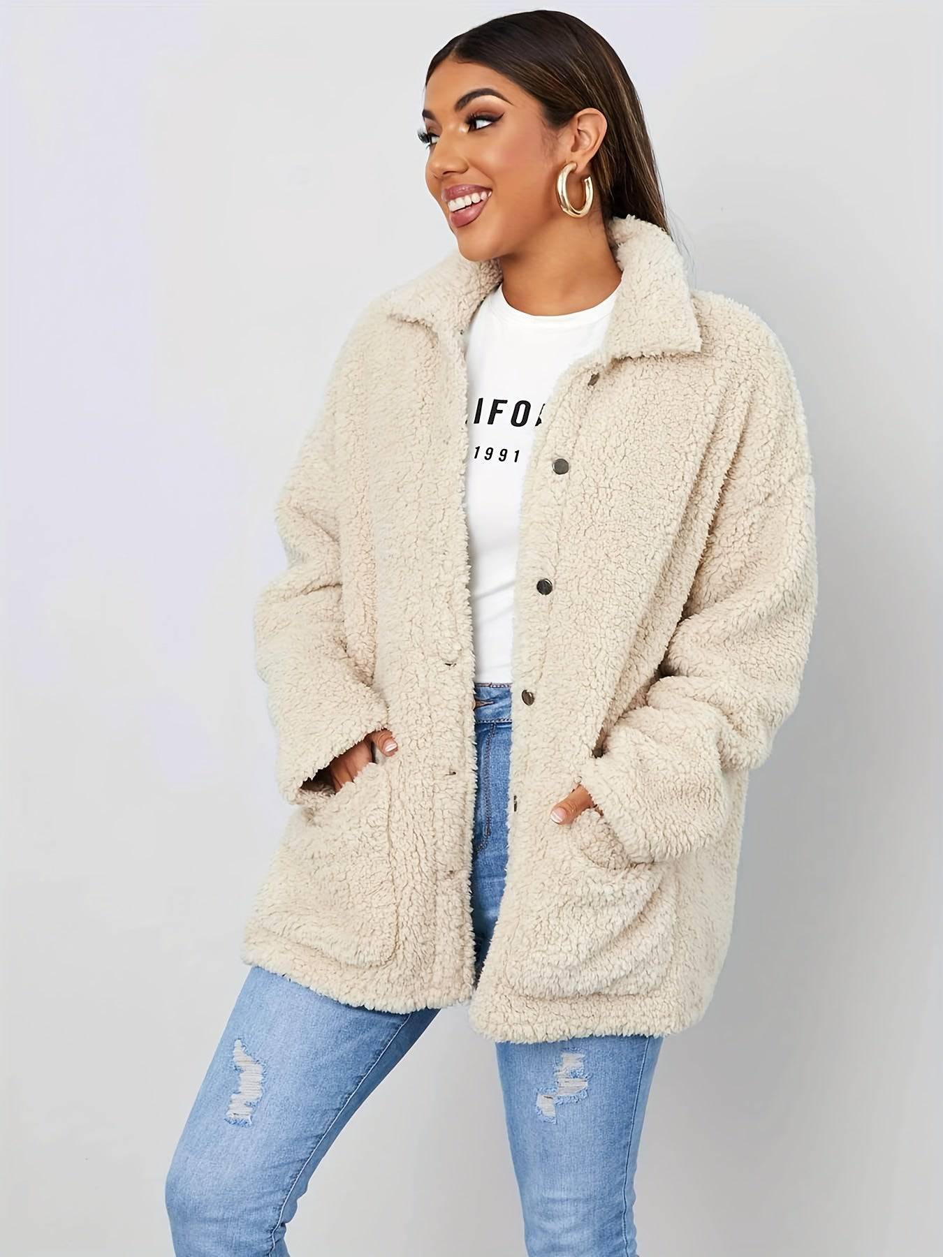 Kuscheliger Teddy-Mantel für stilvolle Damen