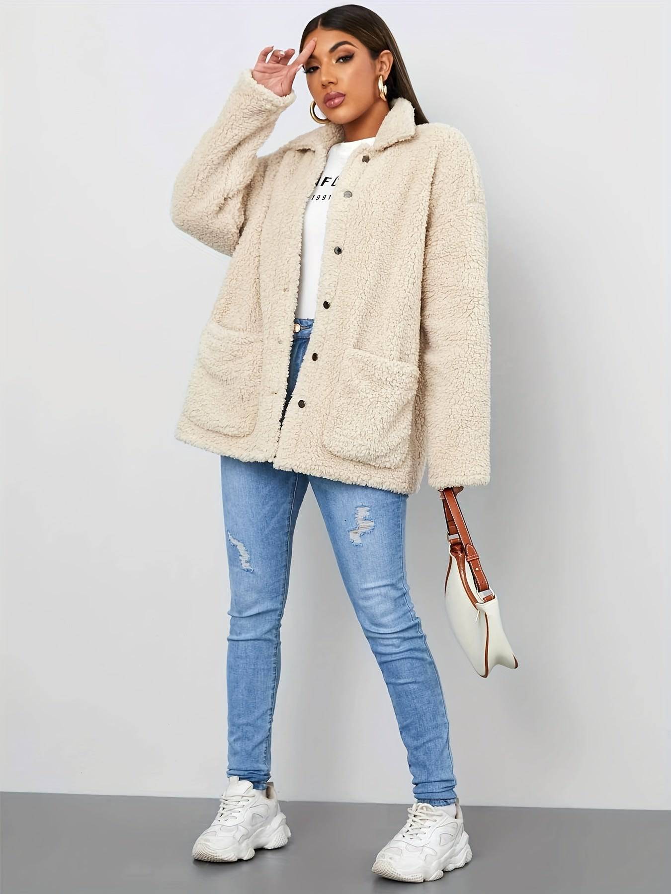 Kuscheliger Teddy-Mantel für stilvolle Damen