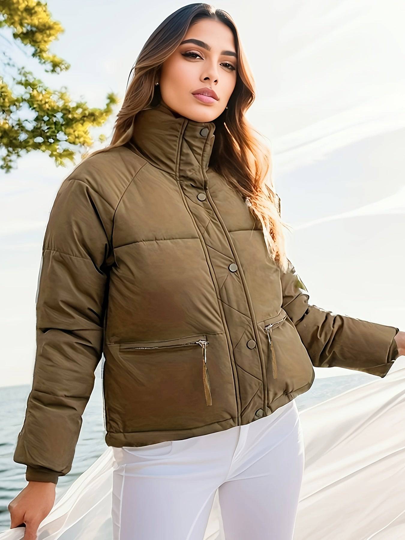 Hochgeschlossener Knopfverschlussmantel - Warm und stilvoll
(Winterjacke für Damen)
