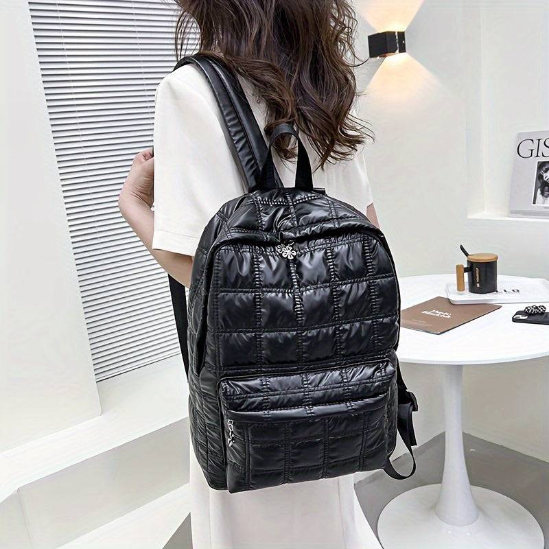 Stylischer Maxi-Rucksack für Damen - viel Platz, gepolstert.