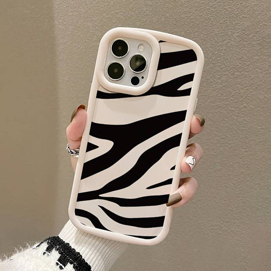 "Grafische Zebra-Muster Handyhülle: Perfektes Geschenk für dich selbst oder deine Liebsten!"