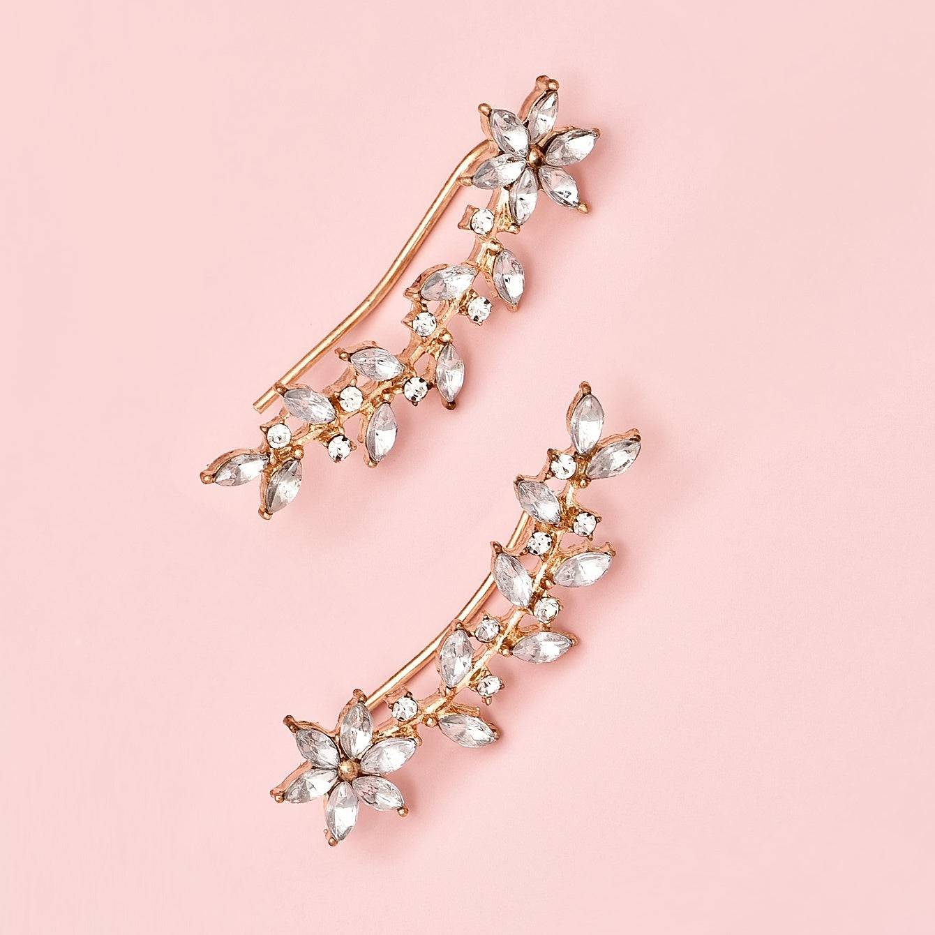 Verzaubere mit baumelndem Ohrschmuck - das perfekte personalisierte Geschenk für Frauen