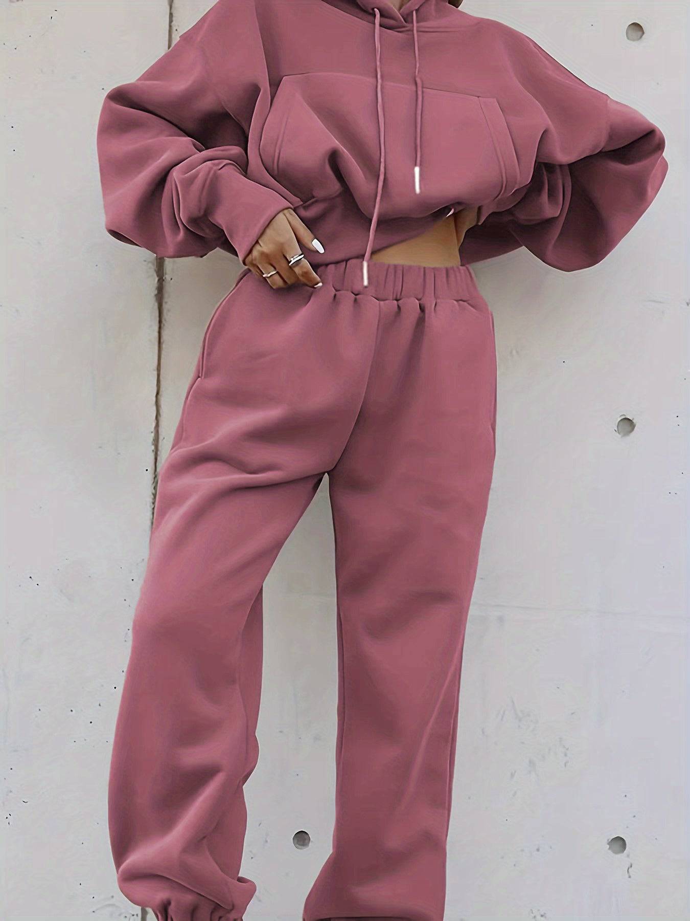 Stilvolles Athleisure-Set mit Oversized-Kapuzen-Sweatshirt und Sweatpants für Damen