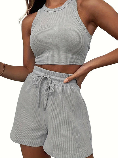 Lässiges Sportanzug-Set: Crop Top und Shorts, perfekt für Outdoor-Aktivitäten!