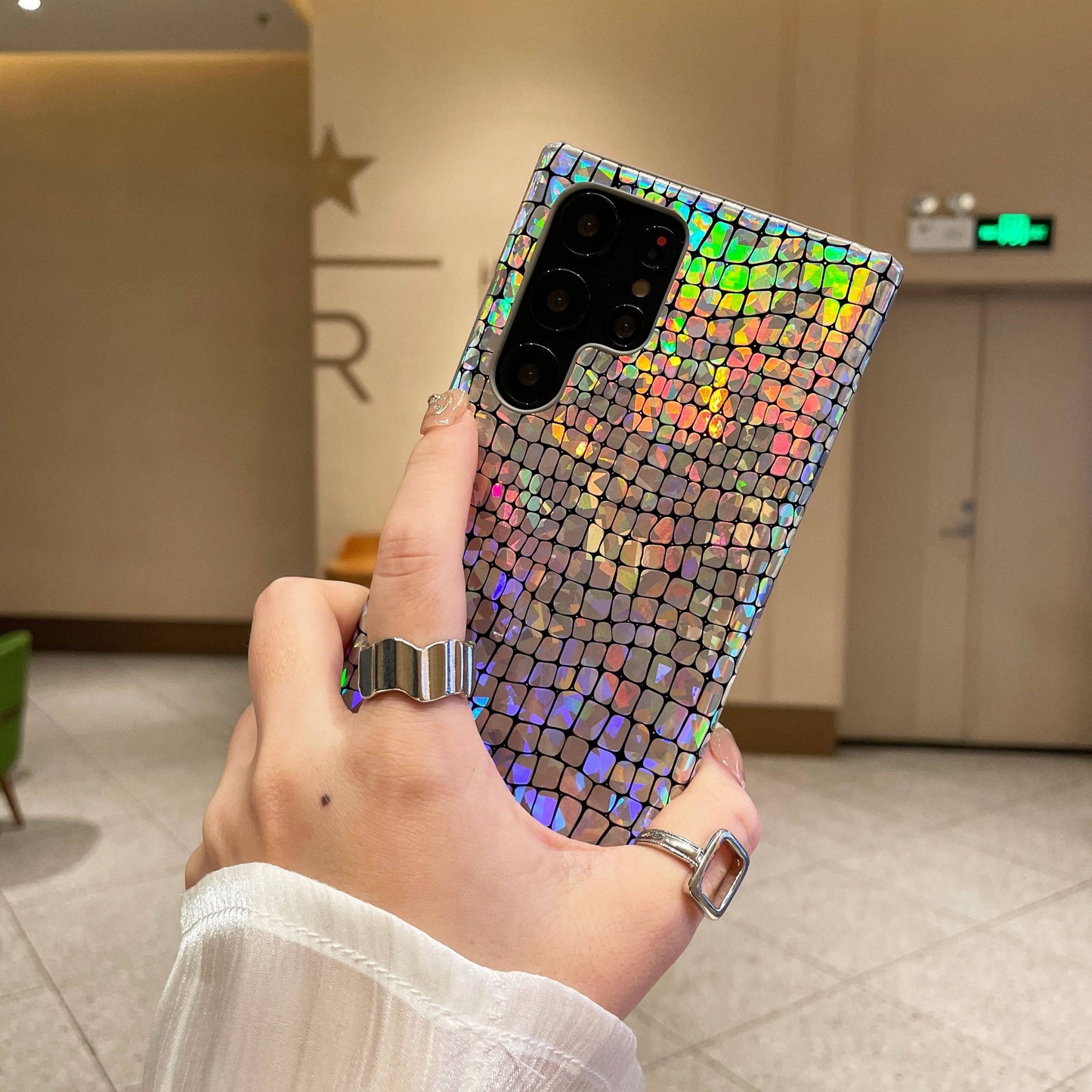 Modische Regenbogen-Handyhülle für Samsung Galaxy S24 Ultra - Glitzernde Stoßbumperrückseite