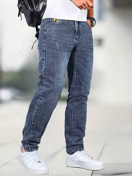 Gerade Reguläre Denim Jeans für Herren - Perfektes Outfit für Männer