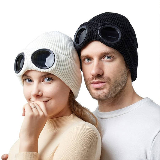 Thermo-Strickmütze mit Skibrille - winterliche Wärme und Sicht