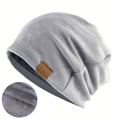 Winddichte Baggy Beanie-Mütze mit Buchstaben-Patch, perfekt für Outdoor-Sport.